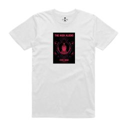 Amira – UNISEX T-SHIRT